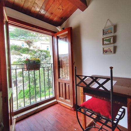 Lilibeth Houses - Charming & Lovely Views Scicli Bilik gambar