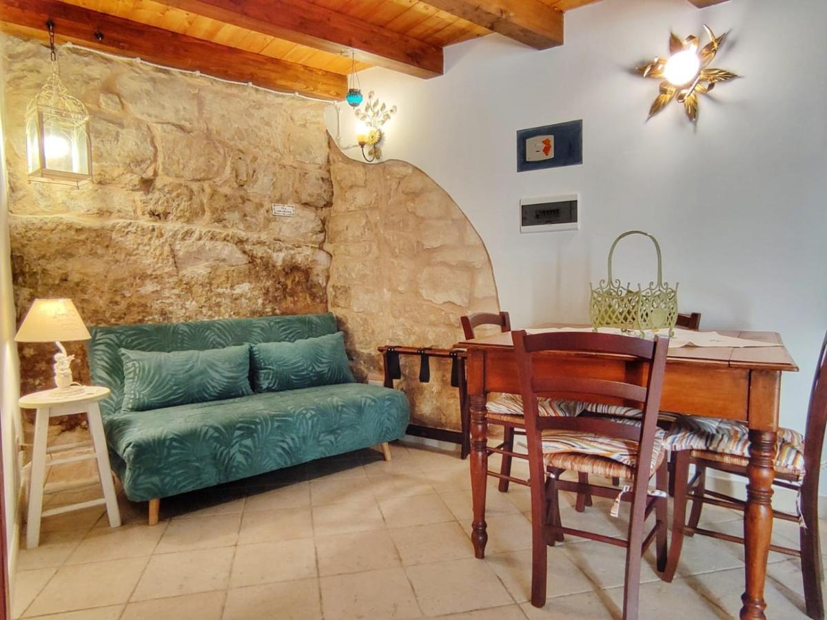 Lilibeth Houses - Charming & Lovely Views Scicli Luaran gambar
