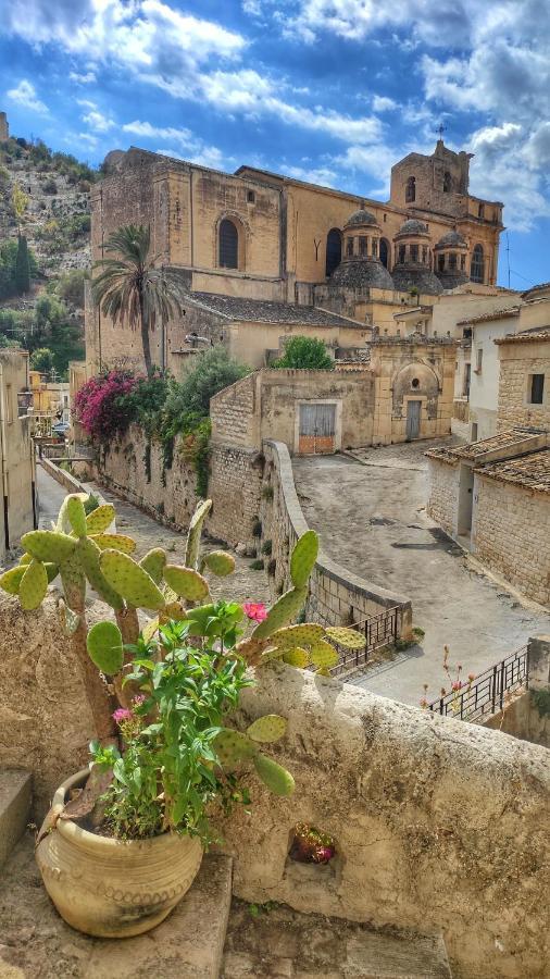 Lilibeth Houses - Charming & Lovely Views Scicli Luaran gambar