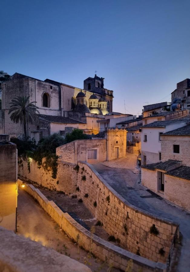 Lilibeth Houses - Charming & Lovely Views Scicli Luaran gambar
